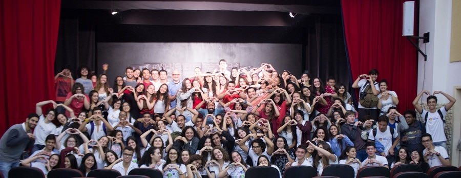 Alunos da 3ª série EM participam do “Aulão do Amor”