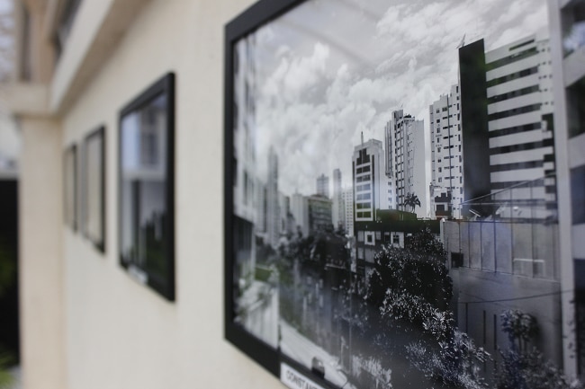 Passarela das Artes recebe exposição do aluno Gabriel Soares