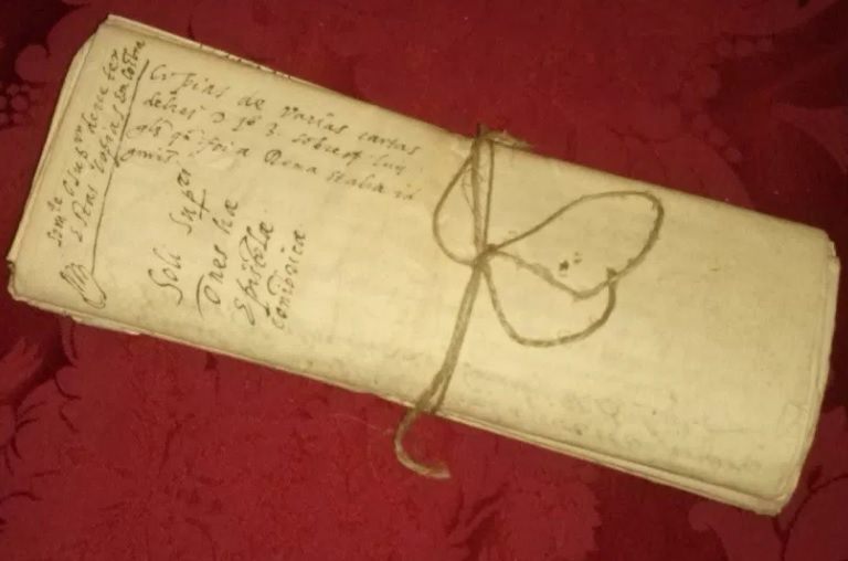 Documentos históricos são encontrados em Portugal