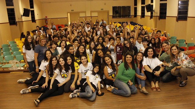 Projeto do 7º ano EF traz releituras de canções da MPB
