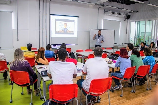 Workshop aborda tecnologia no processo de aprendizagem