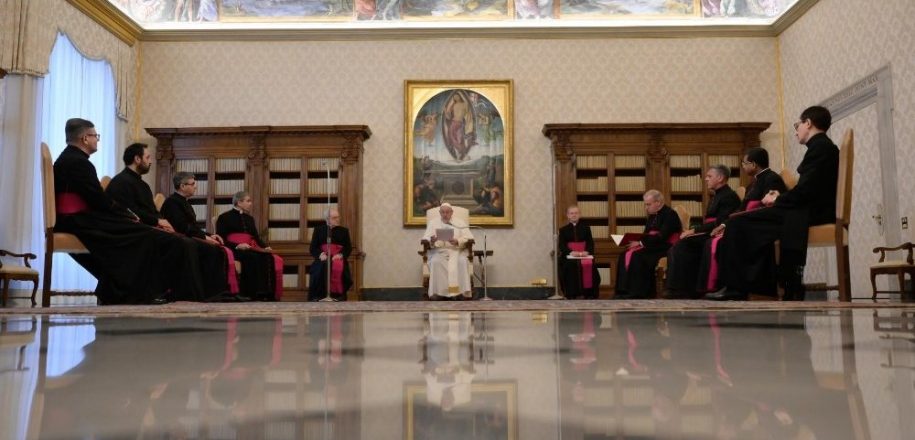 Papa destaca importância da meditação também nos tempos atuais