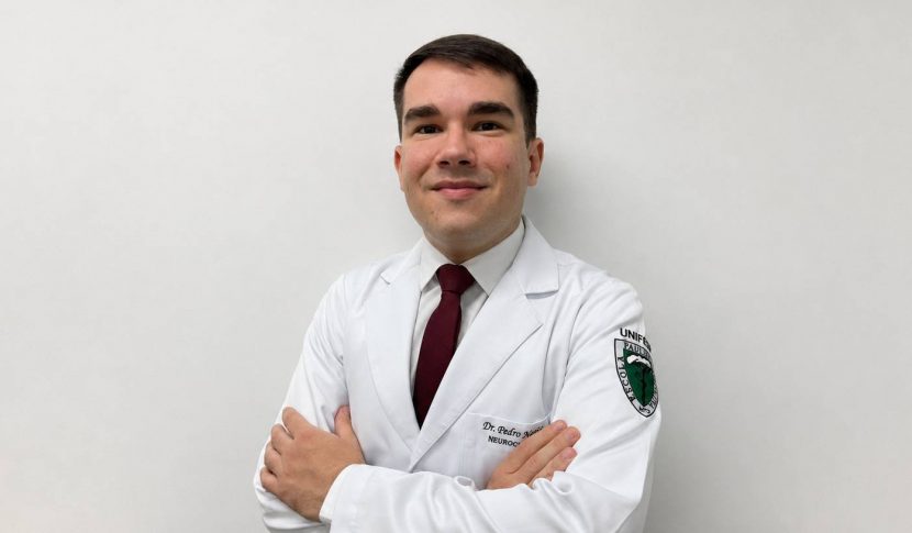 Ex-aluno do Vieira, Pedro Ramiro Muiños conquista 1º lugar na Prova de Título da Sociedade Brasileira de Neurocirurgia