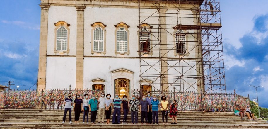 Vieira participa de ato católico em memória às 600 mil vítimas da covid no Brasil