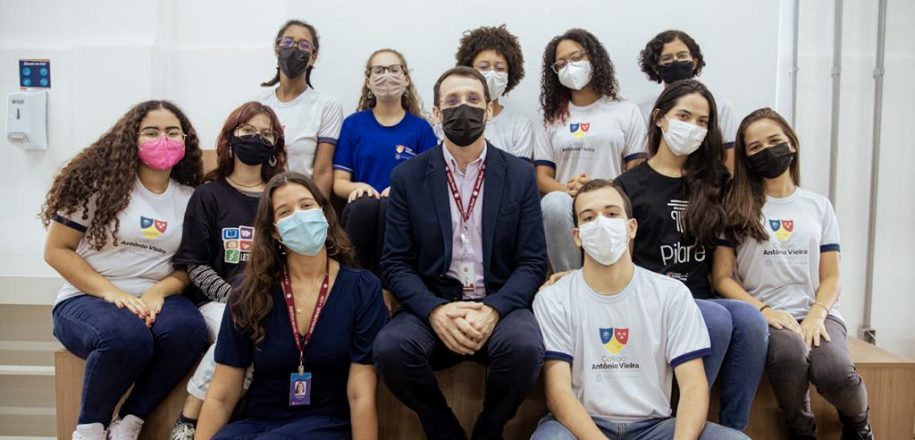 Presidente da Rede Jesuíta de Educação acompanha ações em visita técnica de três dias ao Vieira