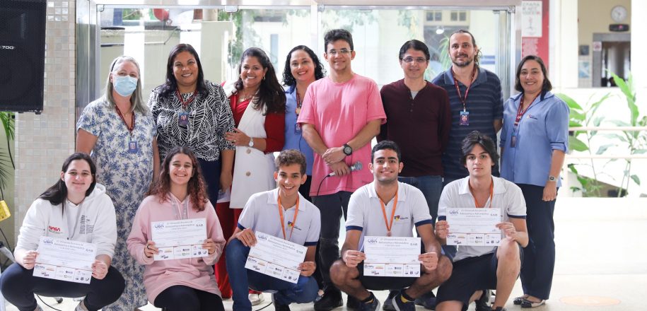Estudantes do Vieira recebem medalhas da Olimpíada Brasileira de Astronomia e Astronáutica