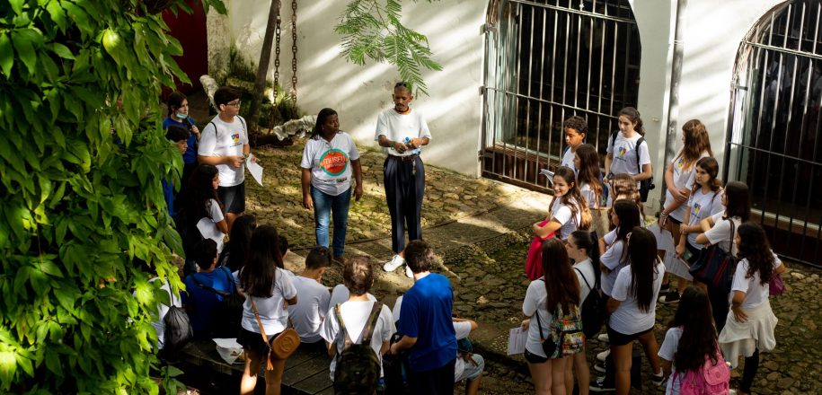 Aula de campo no MAM amplia aprendizagens e preparação de estudantes para FIC 2023