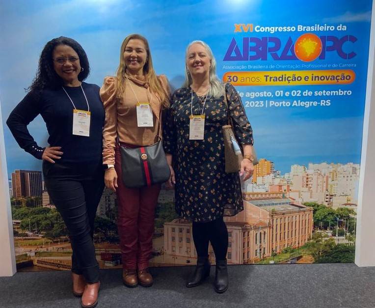 Orientadoras educacionais do Ensino Médio participam de congresso da Associação Brasileira de Orientação Profissional e de Carreira