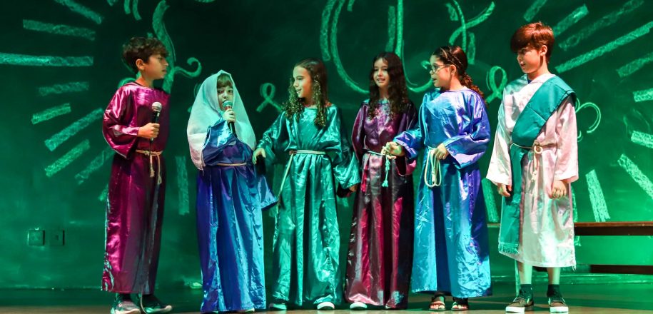 Projeto Fé e Arte – Crianças fazem paródias e encenam os milagres de Jesus