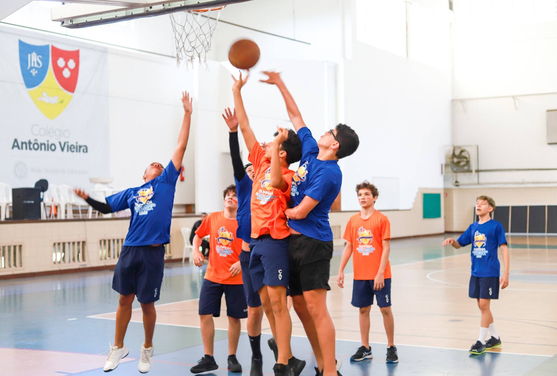 Vieirenses participam de competições esportivas fora da Bahia  Colégio  Antônio Vieira - Rede Jesuíta de Educação - Salvador BA