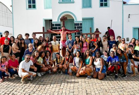 Semana Santa Jovem do Vieira em Capim Grosso, no sertão baiano, celebra 20 anos