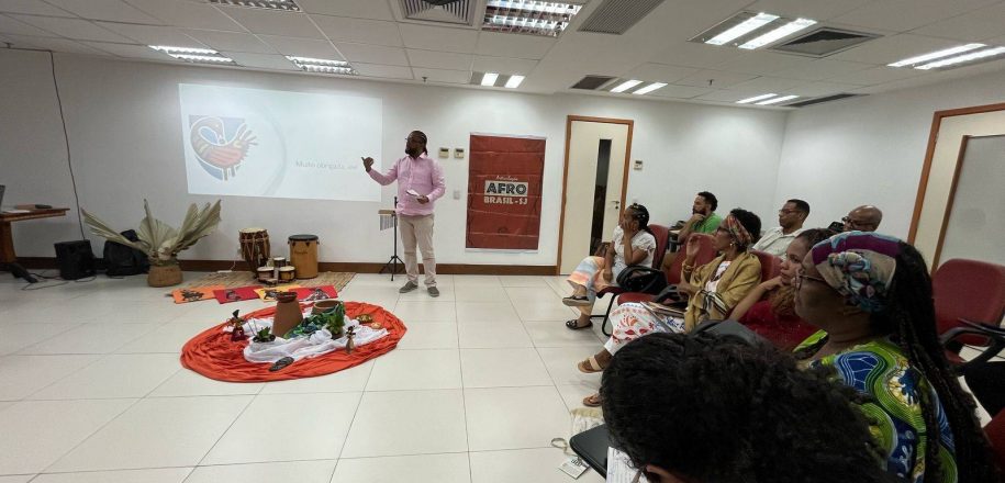 Vieira reafirma ações em prol de educação antirracista em Encontro da Articulação Afro Brasil