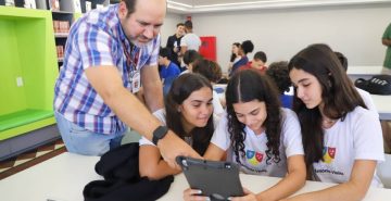 Estudos para seminário sobre mutações genéticas inspiram estudantes para a Expociência 2025