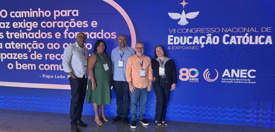 Delegação do Vieira participa do VII Congresso Nacional de Educação Católica