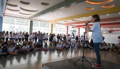 Show de talentos e futmesa marcam comemorações do Dia do Estudante no Vieira
