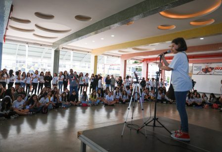 Show de talentos e futmesa marcam comemorações do Dia do Estudante no Vieira