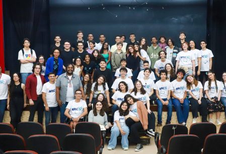 Naic comemora dez anos com seminário e balanço de ações, como o Clube de Astronomia do Vieira