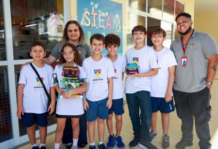 Estudantes do Vieira participam da etapa nacional da Olimpíada Brasileira de Robótica, a ser realizada na Cidade da Inovação, em Vitória