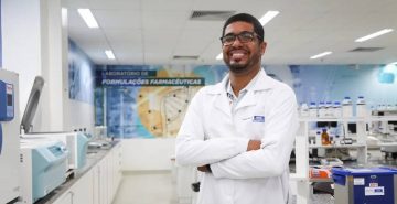 Ex-aluno do Vieira, pesquisador baiano Cássio Meira é empossado na Academia Brasileira de Ciências