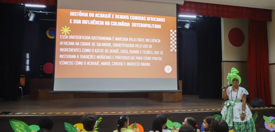 Setembro de caruru, acarajé e abará no paladar e nas aprendizagens de crianças do Vieira