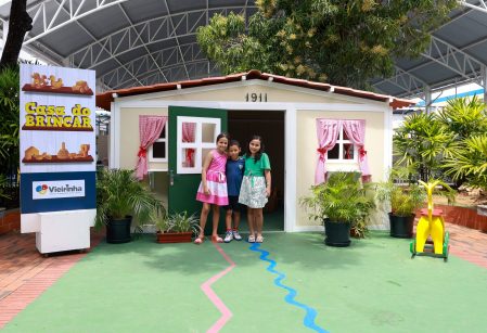 Crianças pedem e casa fica! Casa do Brincar passa a compor espaço de aprendizagens do Vieirinha