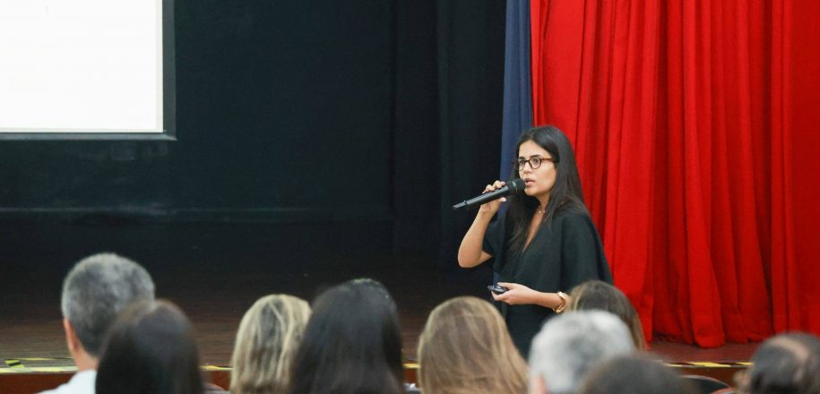 ‘Bullying sob Olhar da Psicologia’ é abordado por Fernanda Vaz em palestra para famílias vieirenses