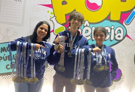 Equipes do Vieira conquistam 30 medalhas em Brasília pela descoberta de 13 novos asteroides