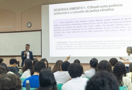 Aulões Enem marcam semana de atividades no Vieirão