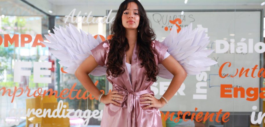 PRONTOS PARA VOAR – Terceirão do Vieira homenageia profissões em Dia de Descontração antes do Enem