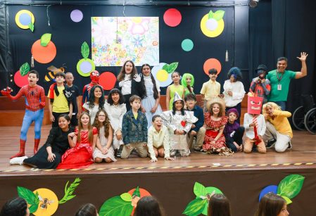 The Movie Project! Crianças revelam aprendizagem bilíngue em linguagem de cinema