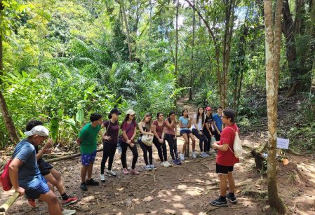 Estudantes do Vieira participam de Trilha Inaciana em dia de crescimento espiritual e descontração