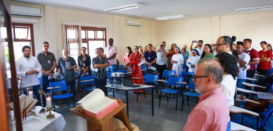 Pastoralistas e orientadores educacionais do Vieira participam do II Encontro de Educadores Católicos
