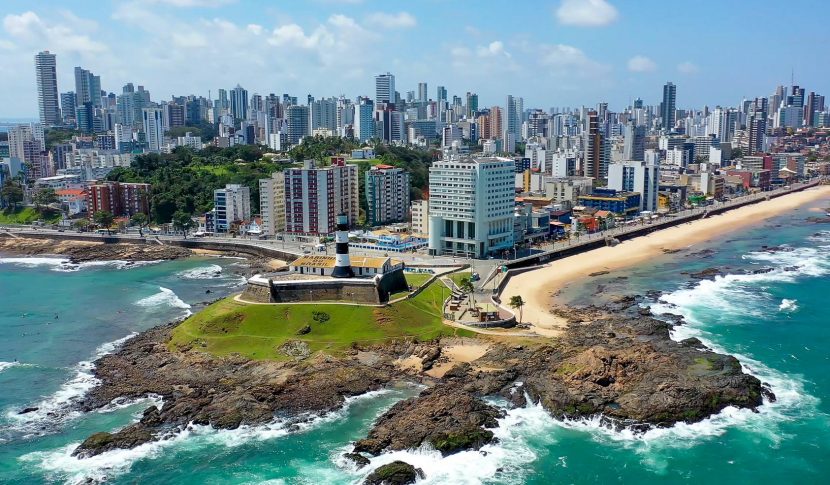 Corrida do Vieira, no Farol, arrecada kits escolares para estudantes em situação de vulnerabilidade