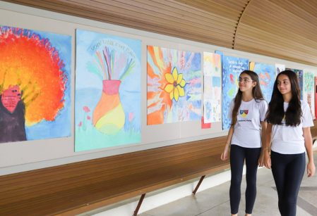 Exposição 'Mãos do Afeto' une arte e formação humana em produções de estudantes do Vieira