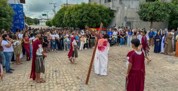 Semana Santa Jovem promove crescimento espiritual para estudantes do Vieira