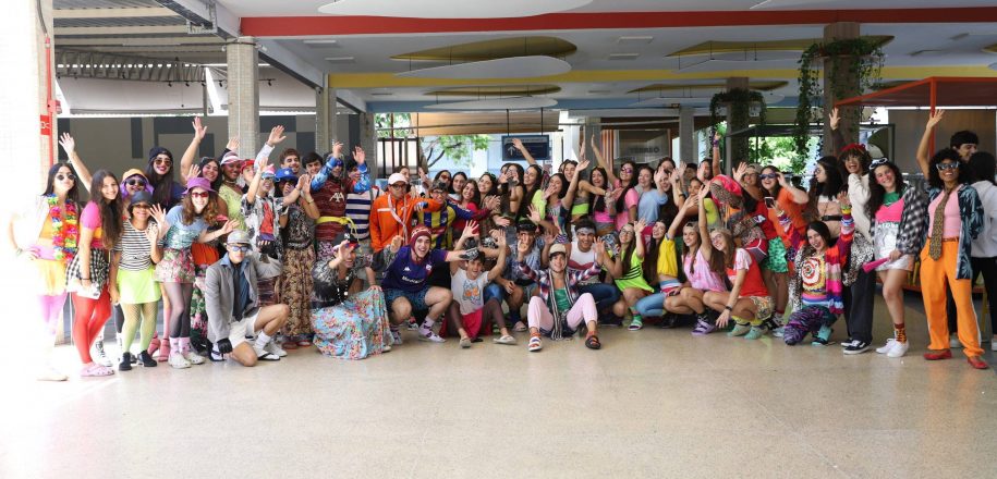 Terceirão do Vieira tem Dia de Descontração com ‘looks’ fora de moda e divertidos  