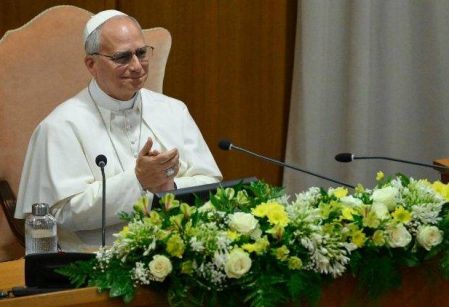 Hora de 'Desarmar a IA', alerta Papa Leão XIV em primeira encíclica: Magnifica humanitas