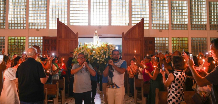 Fiéis baianos celebram Nossa Senhora de Fátima  em santuário no Vieira