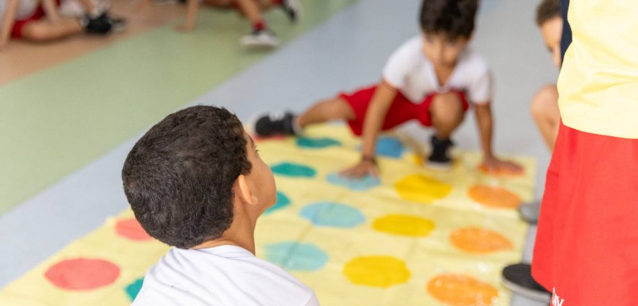 Metodologias ativas facilitam aprendizagem da Educação Bilíngue no Vieira 
