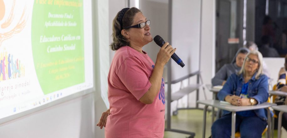 Vieira sedia 3º Encontro de Educadores Católicos 