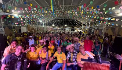 Forró do Trabalhador: 'arraiá danado de bom' ao som da sanfona e do grito de gol