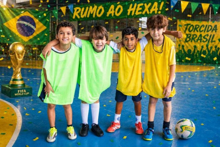 Clima de Copa do Mundo contagia estudantes e colaboradores do Vieira