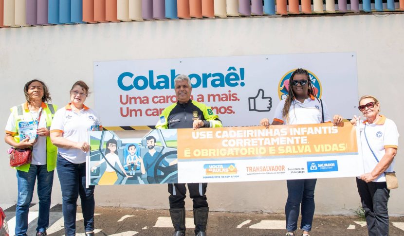 TRÂNSITO – Transalvador realiza ações educativas no Vieira na Operação Volta às Aulas