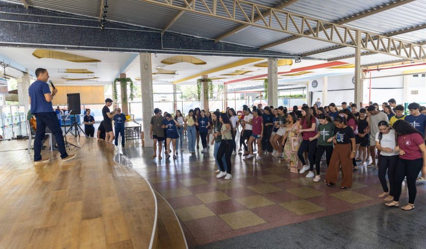 SSJ - Adolescentes de comunidade rural de Capim Grosso fazem intercâmbio no Vieira