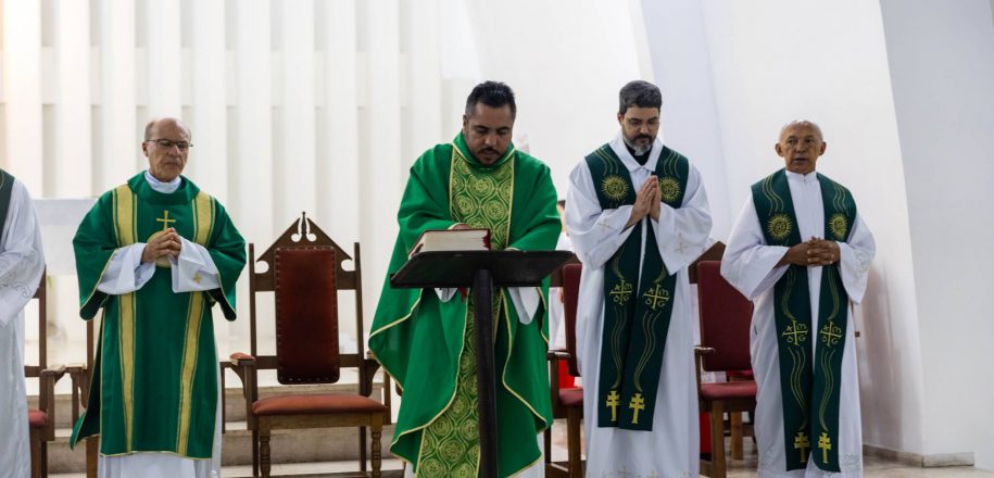 Padre Tárcio Santos toma posse como reitor do Santuário Nossa Senhora de Fátima