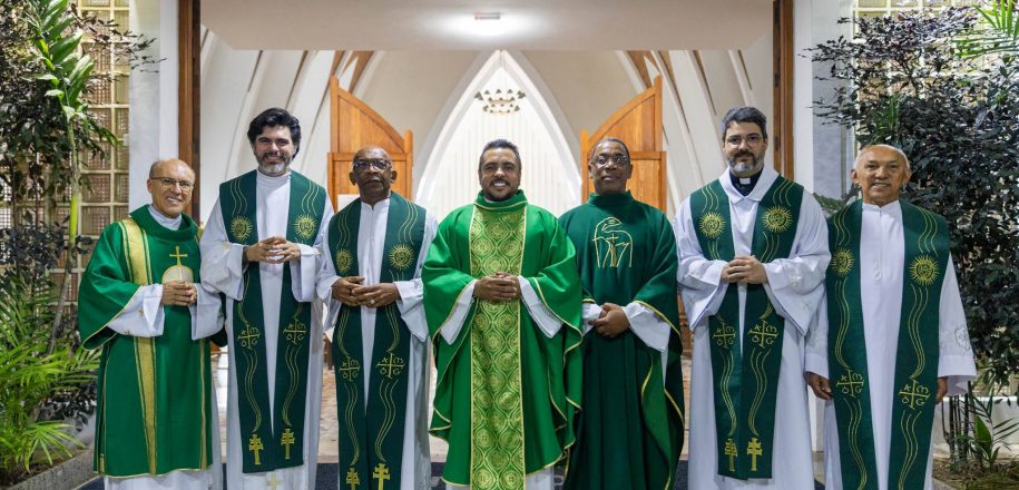 Padre Tárcio Santos toma posse como reitor do Santuário Nossa Senhora de Fátima