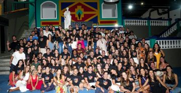 REVIEIRA - Antigos alunos celebram 25 anos da turma em encontro especial no Candyall Gueto Square