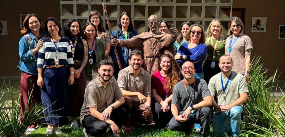 Comunicadores da Rede Jesuíta de Educação (RJE) participam de formação em Brasília