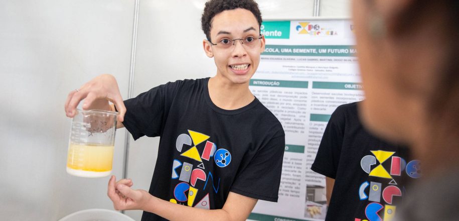 Expociência completa 30 anos celebrando despertar da Ciência entre jovens estudantes. Confira projetos destacados da edição 2026! 
