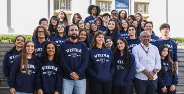 Mais de 30 estudantes do Vieira participam em São Paulo da Final da Olimpíada Nacional de História